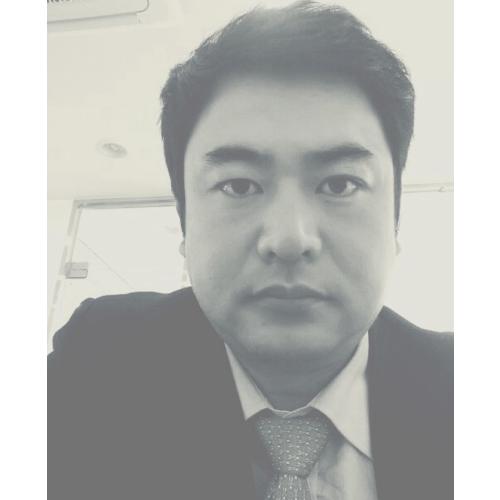 정보근